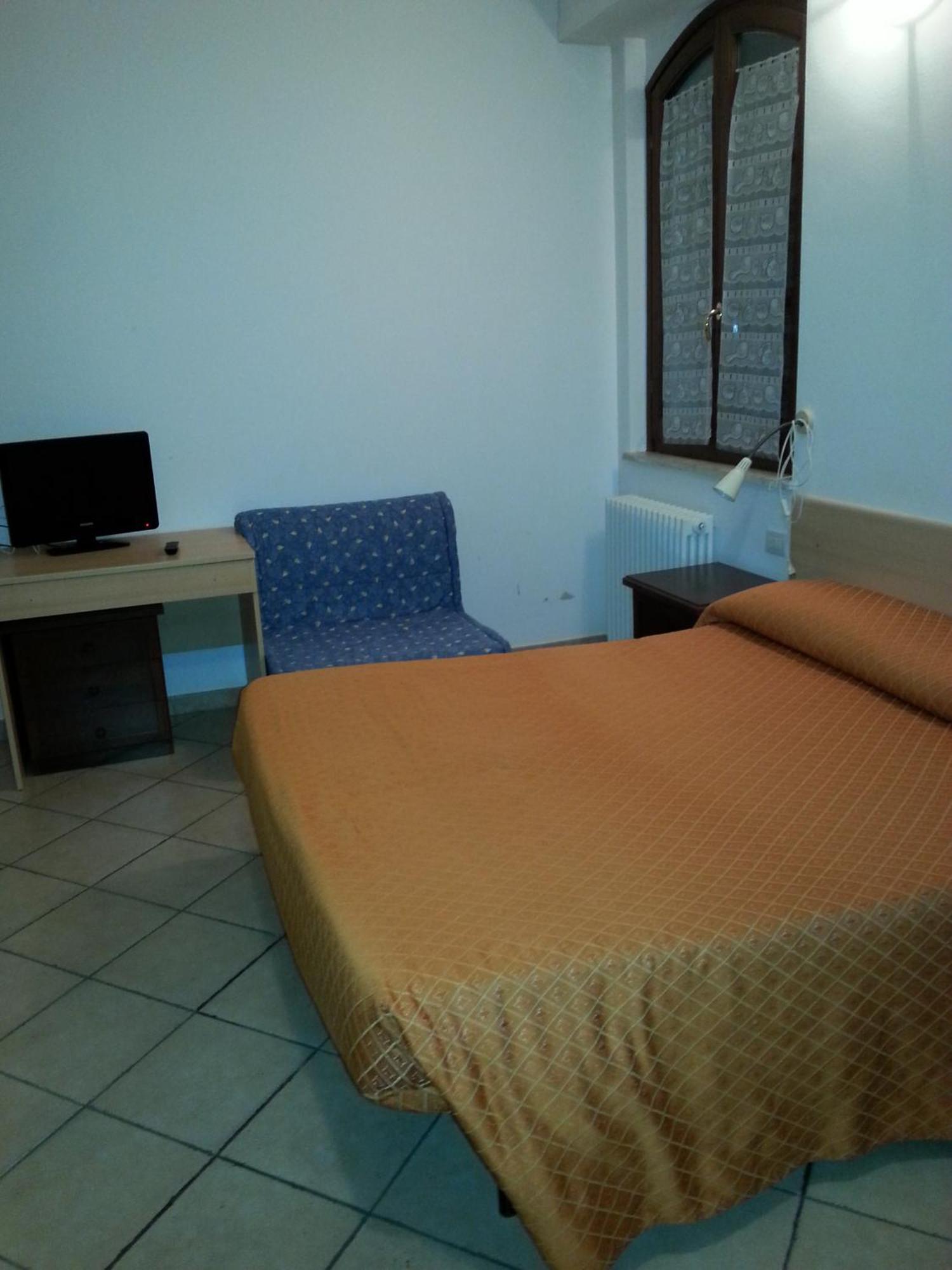 Soggiorno La Primula Siena Quarto foto